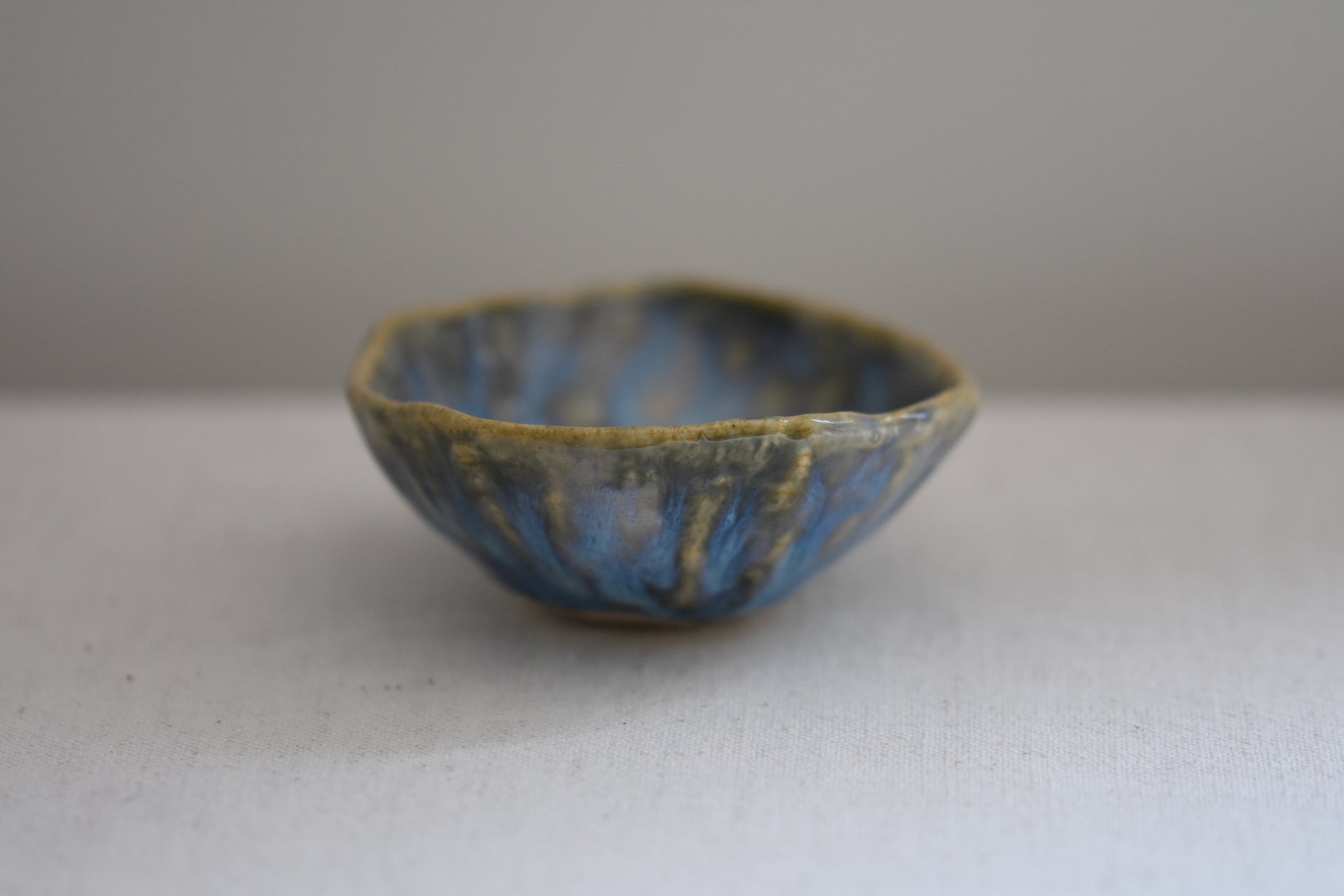 Blume Ceramics stoneware glazed jewellery dish in blue.