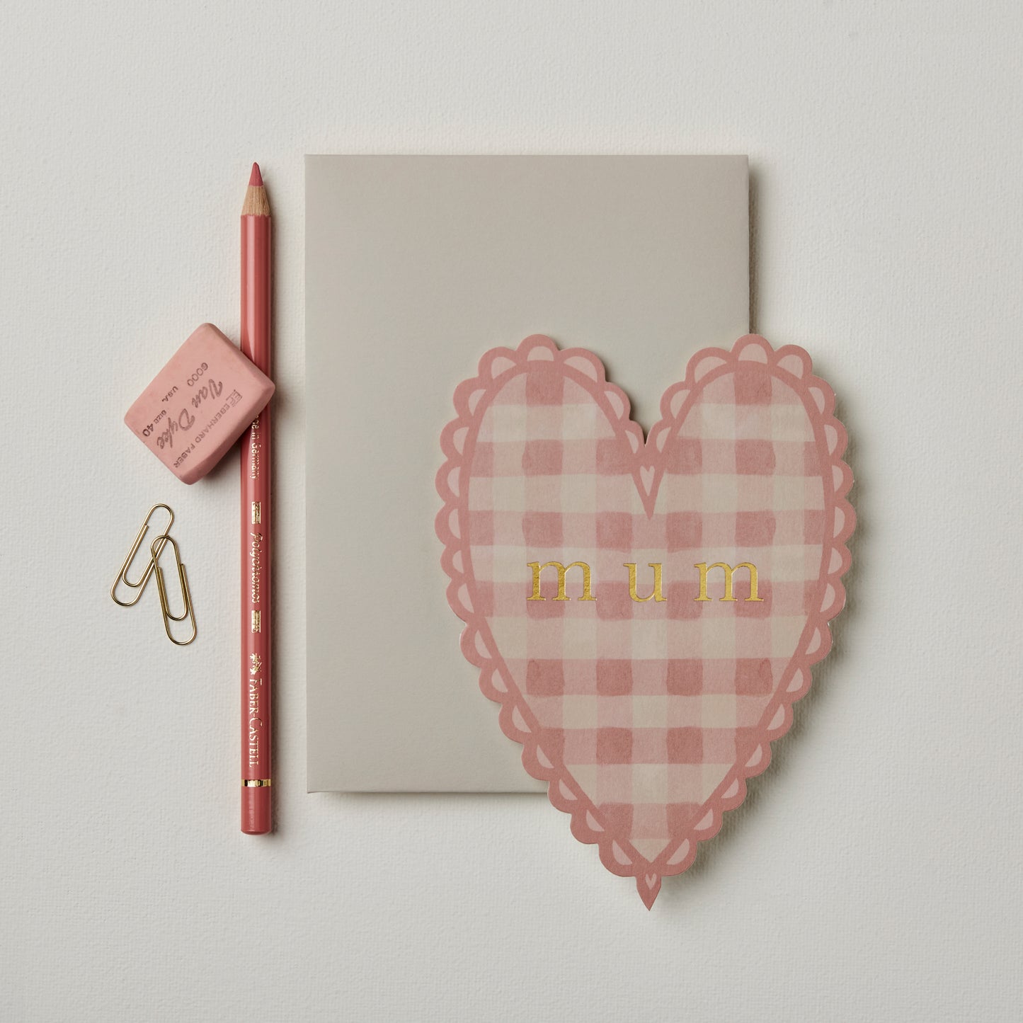 Wanderlust Paper Co pink gingham heart mum card with scalloped edges.